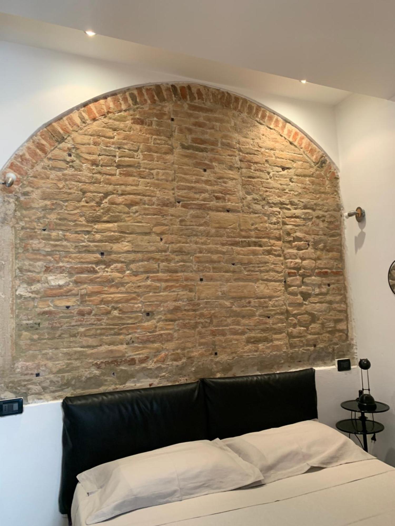 Casa Manuela Non Turisti Ma Ospiti Apartment คิออกเจีย ภายนอก รูปภาพ
