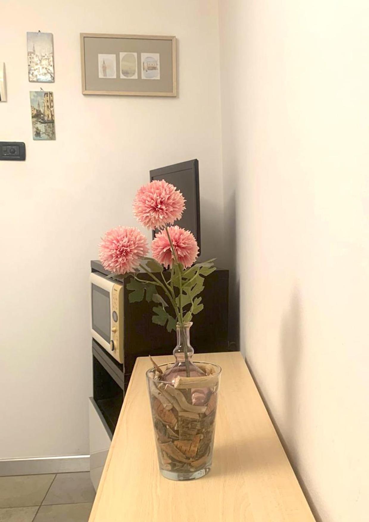 Casa Manuela Non Turisti Ma Ospiti Apartment คิออกเจีย ภายนอก รูปภาพ